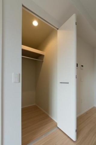 物件内観写真8　(類似物件写真)