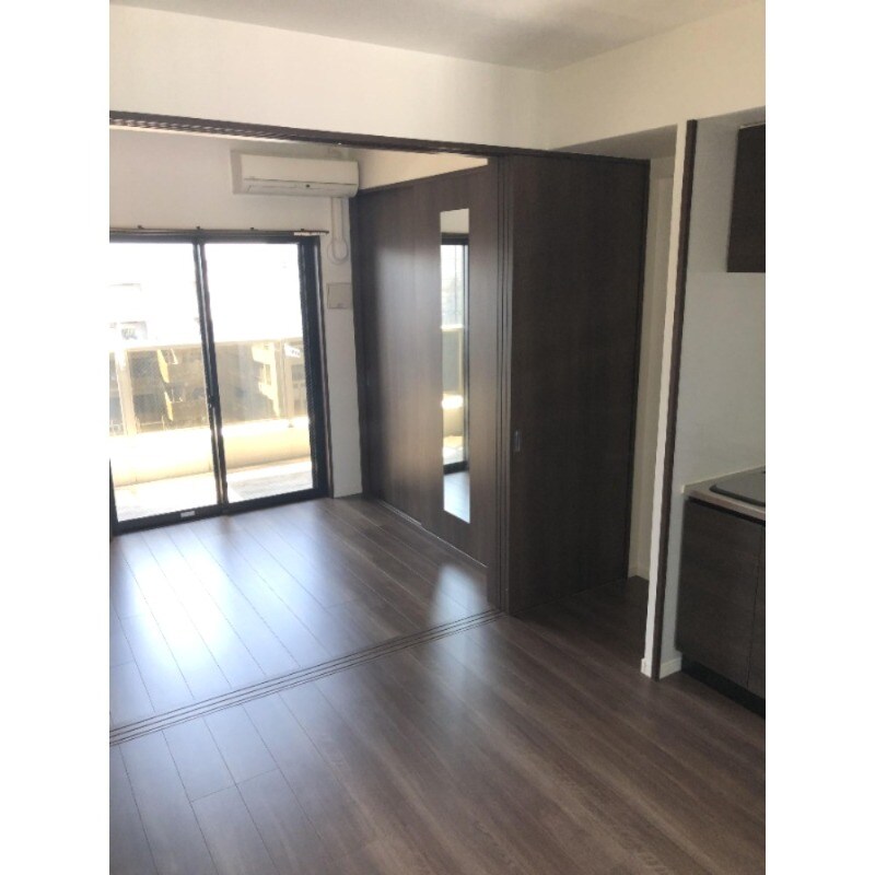 物件内観写真5　(別号室)