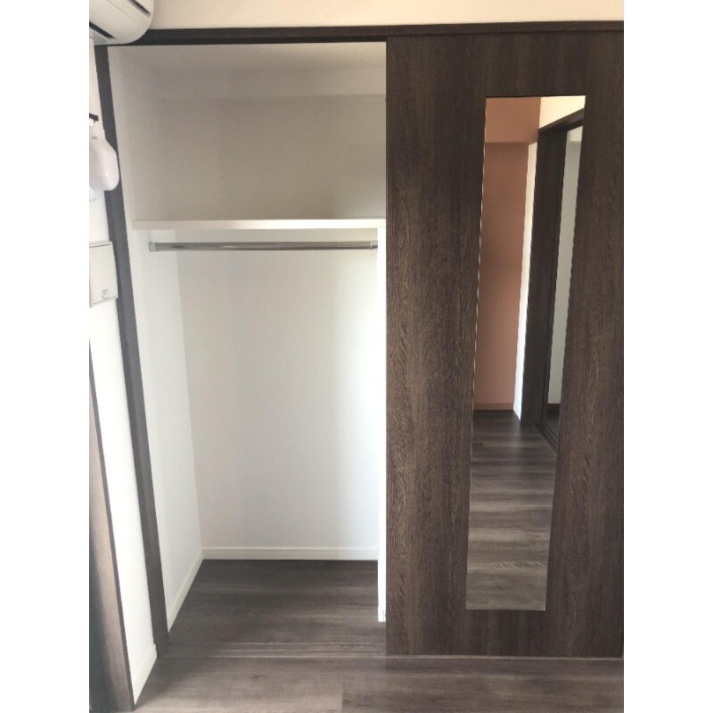 物件内観写真11　(別号室)