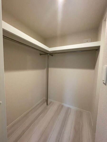 物件内観写真8　(別号室)