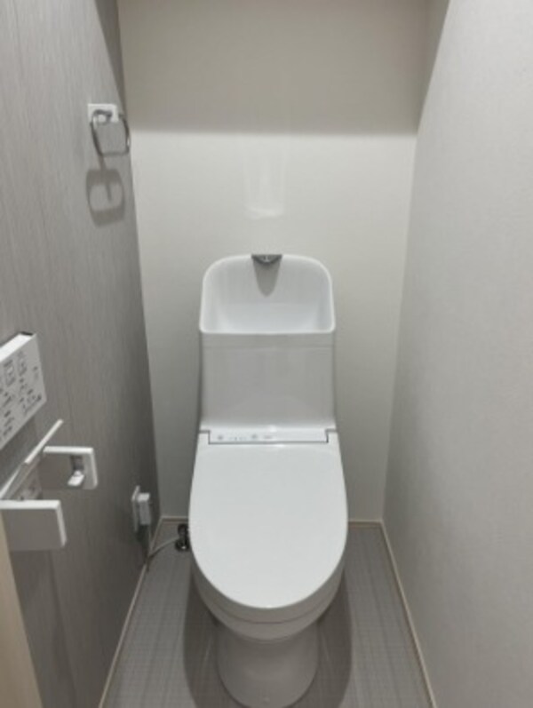 トイレ(同型イメージ)