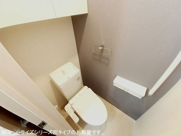 トイレ(同型イメージ)