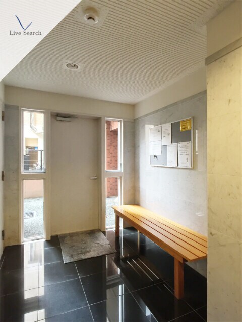 物件外観写真4　(ロビー)