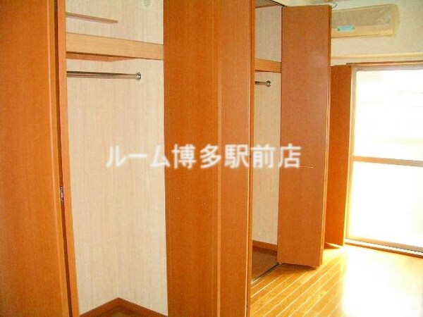収納(同型イメージ)