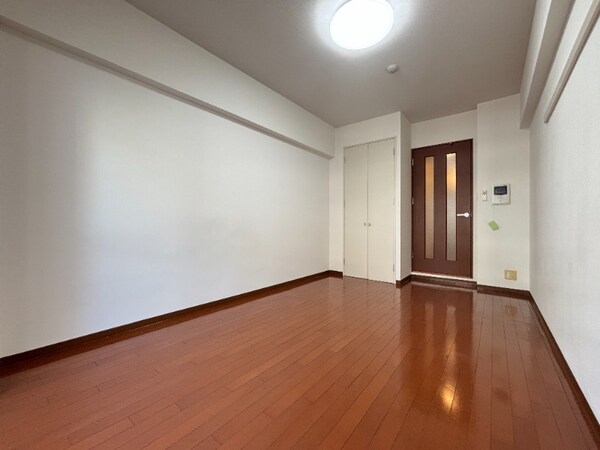 居室・リビング(別号室)