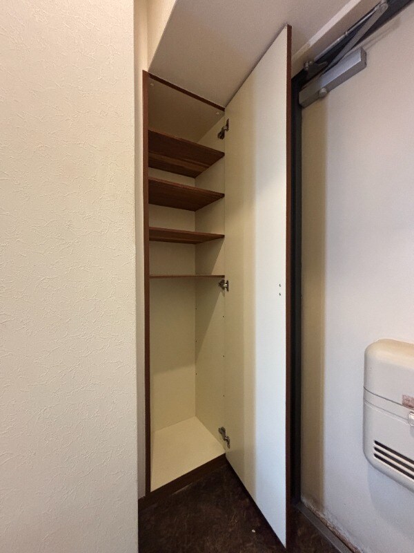 物件内観写真13　(別号室)