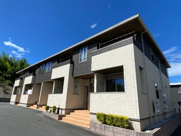 建物外観(エントランス)