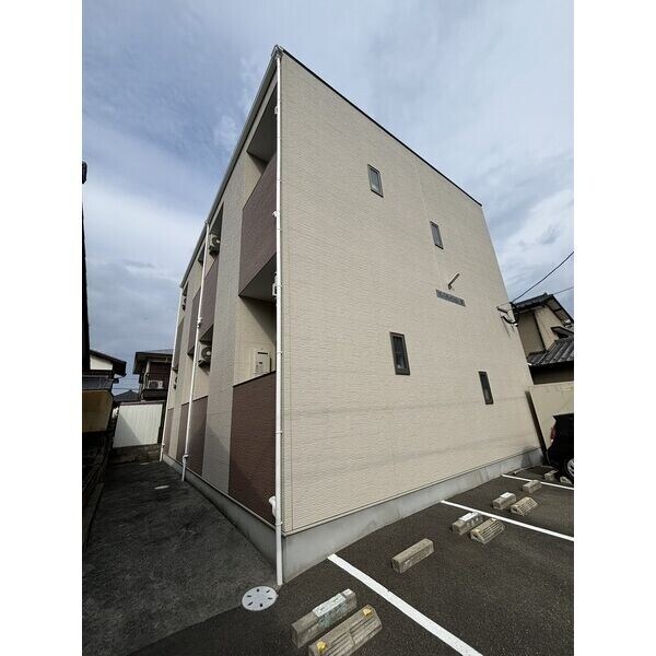 物件外観写真1　(外観)