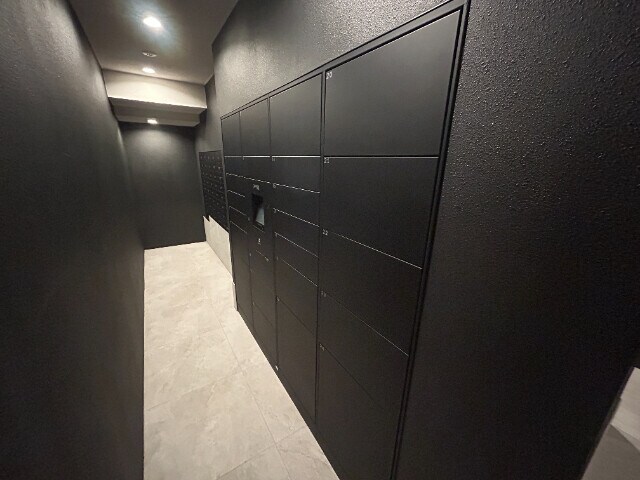 物件外観写真2　(エントランス)