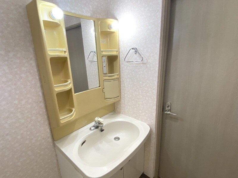 物件内観写真11　(別号室イメージ)