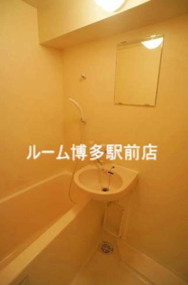 洗面所(同型イメージ)