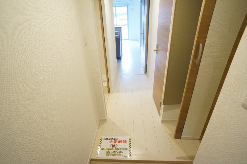 物件内観写真2　(類似物件写真)