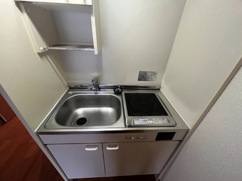 物件内観写真3　(別号室)