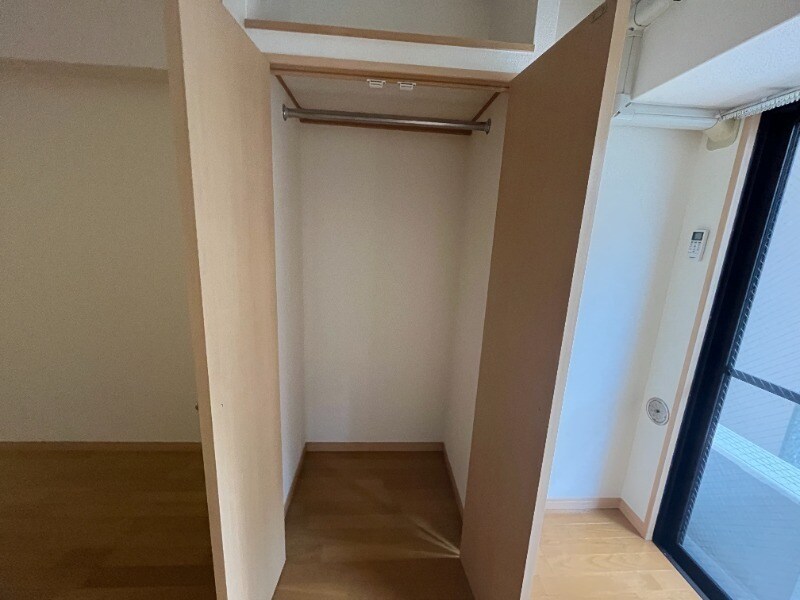 物件内観写真12　(別号室)