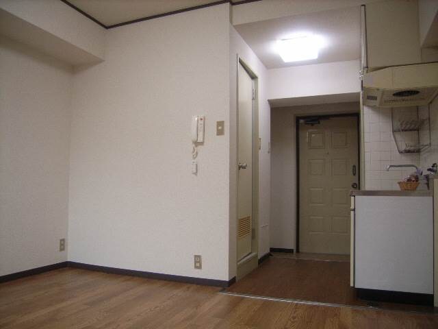 物件外観写真4　(同型イメージ)