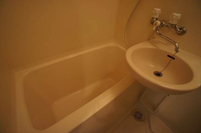 物件内観写真3　(同型イメージ)