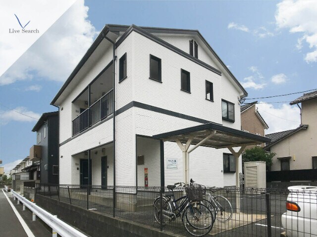 アメニティ泉の物件外観写真