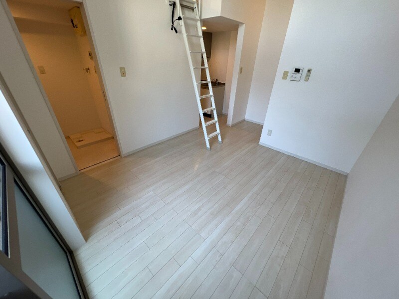 物件内観写真3　(同型イメージ)