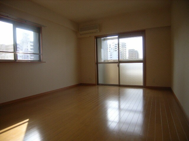 物件内観写真5　(別号室)