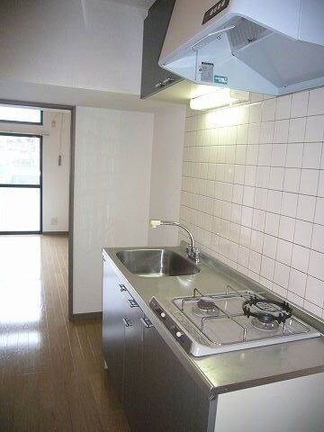 物件内観写真3　(別号室)