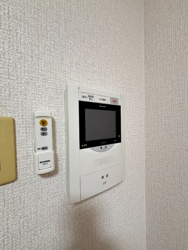 物件内観写真13　(305号室　写真)