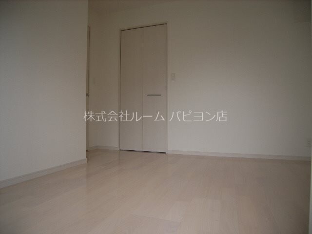 物件内観写真5　(別号室)