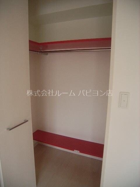 物件内観写真8　(別号室)