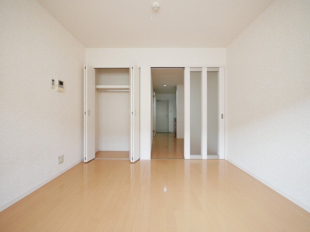 物件内観写真3　(別号室)