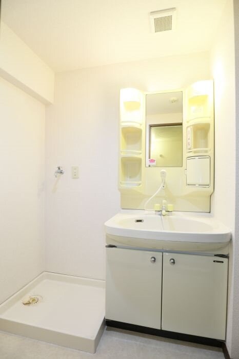 物件内観写真12　(別号室)