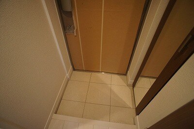 物件内観写真2　(別号室)