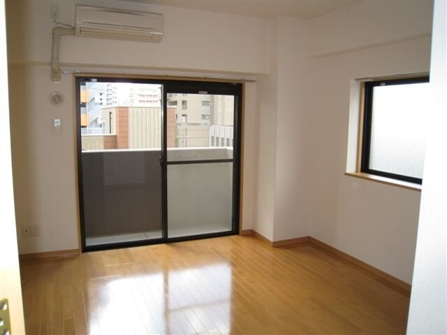 物件内観写真3　(別号室イメージ)