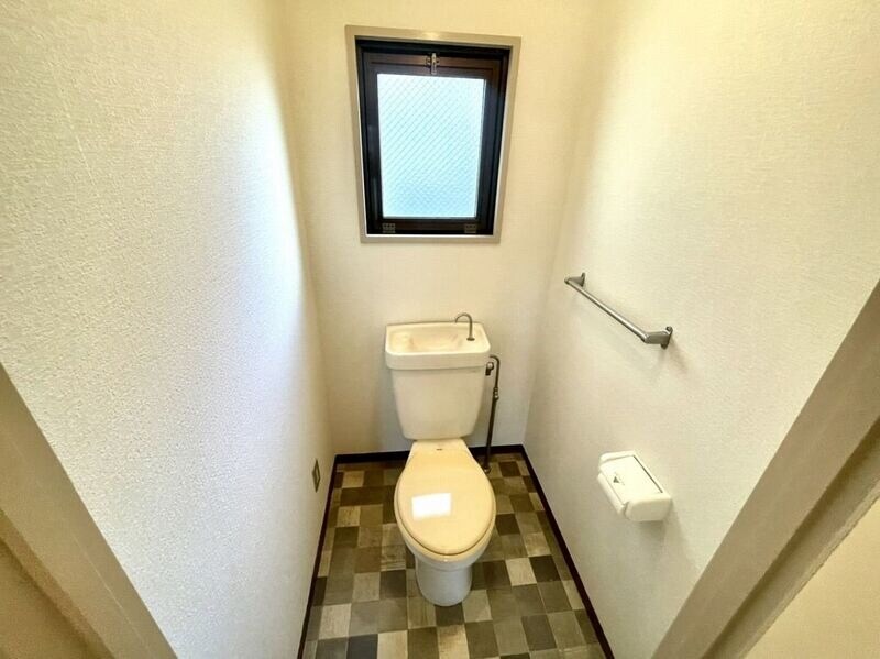 物件内観写真12　(別号室)