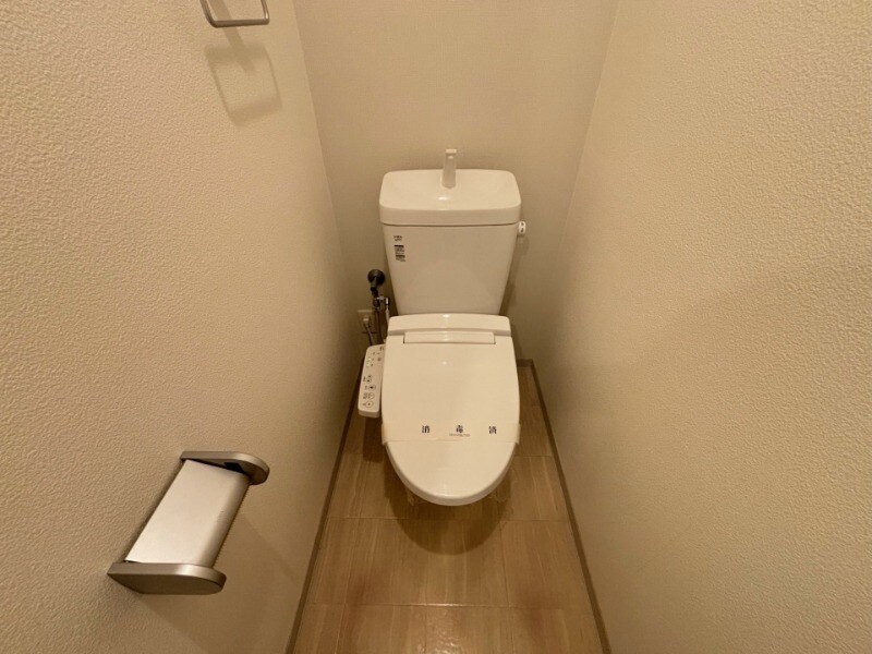 物件内観写真12　(別号室)