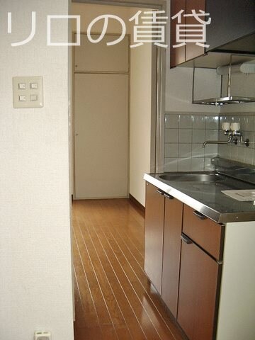 物件内観写真3　(別号室)