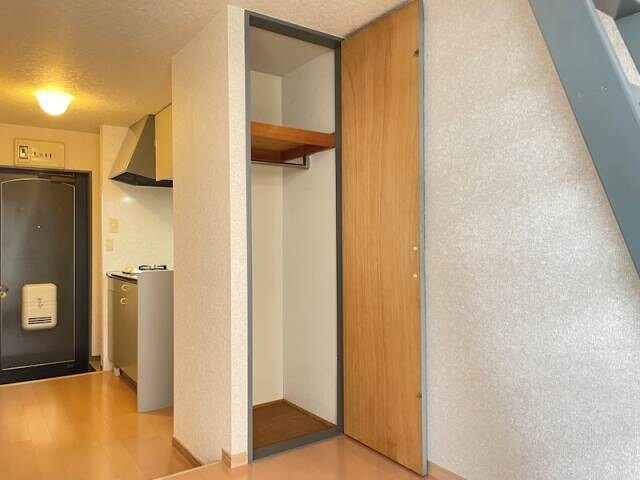 物件内観写真6　(別号室)