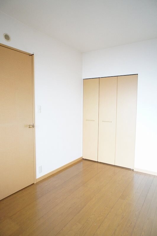 物件内観写真5　(別号室)