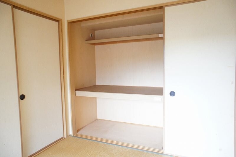 物件内観写真8　(別号室)