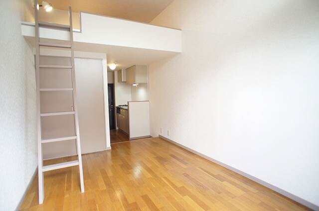 物件内観写真4　(別号室)