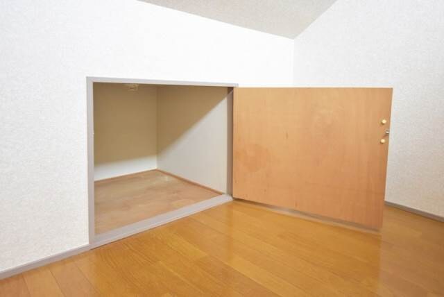 物件内観写真9　(別号室)