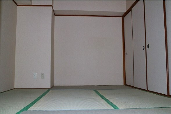 物件内観写真5　(別号室)