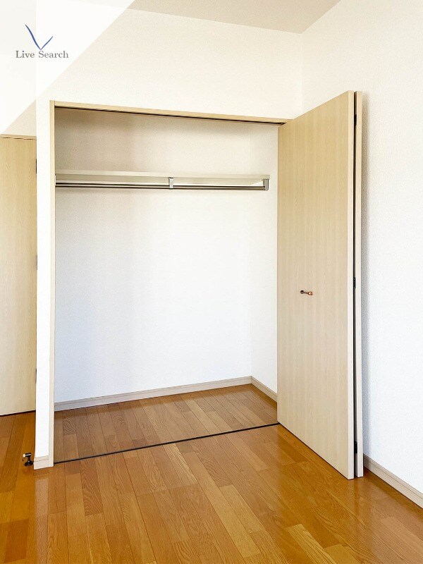 物件内観写真8　(別号室)