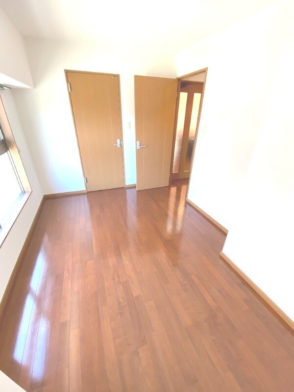 物件内観写真8　(別号室)