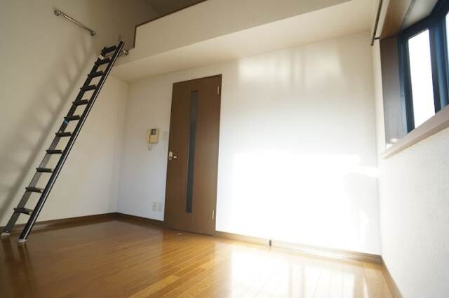 物件内観写真5　(※別号室)