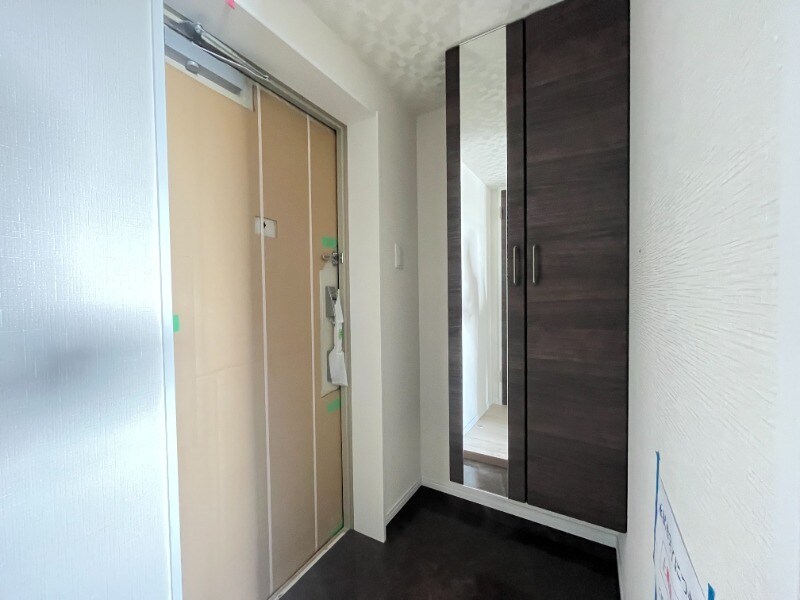 物件内観写真2　(別号室)