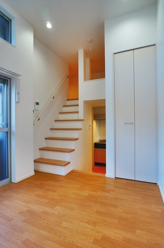 物件内観写真3　(同型タイプ)