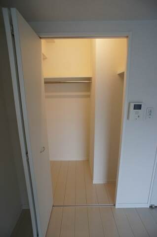 物件内観写真12　(別号室)