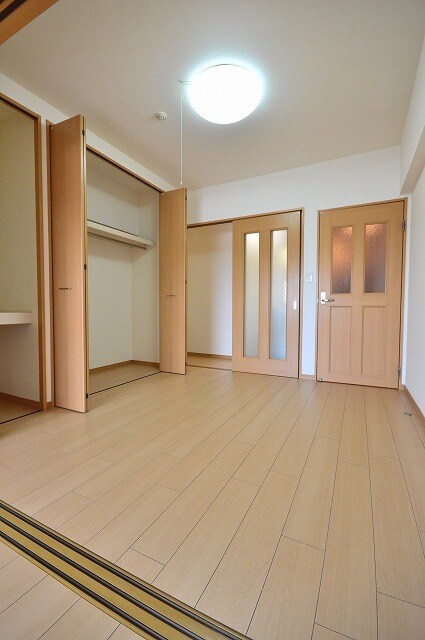 物件内観写真4　(別号室)