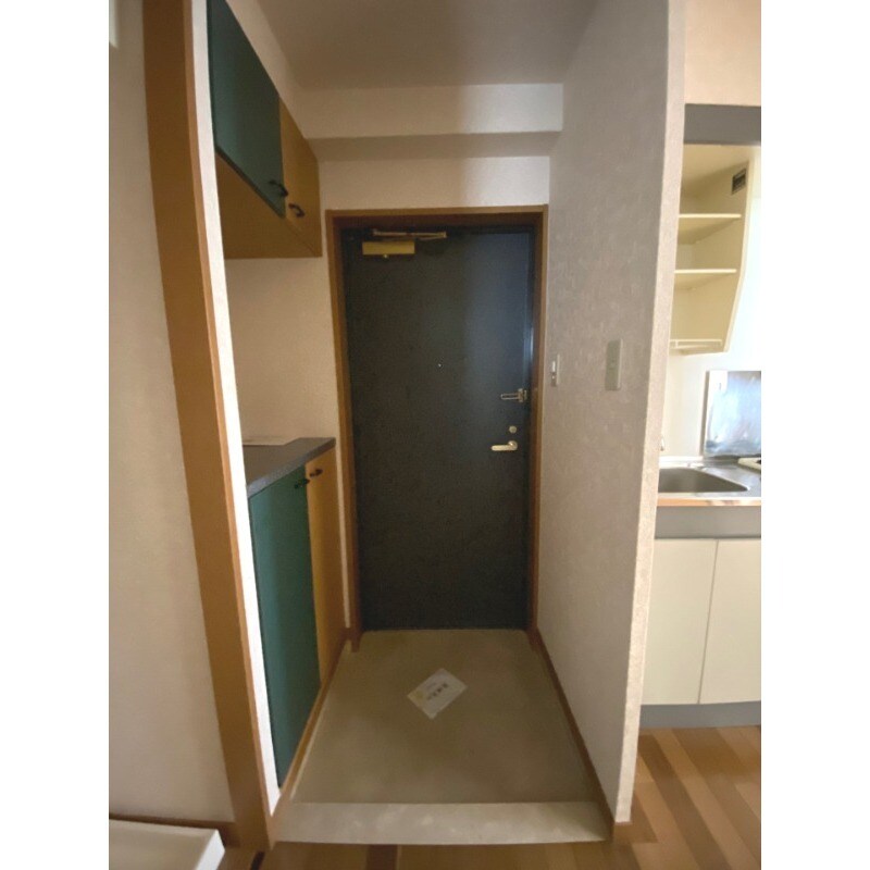 物件内観写真2　(別号室)