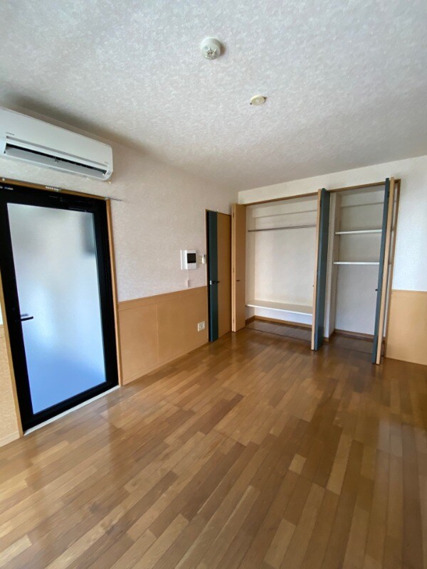 物件内観写真5　(別号室)