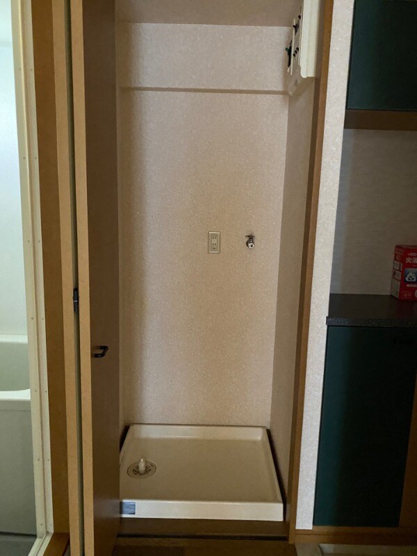 物件内観写真12　(別号室)